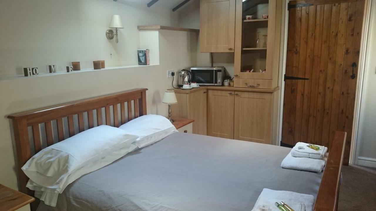 The New Swan Hotel Swansea Bagian luar foto